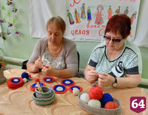 Жительницы Саратова вязанием продлевают жизнь